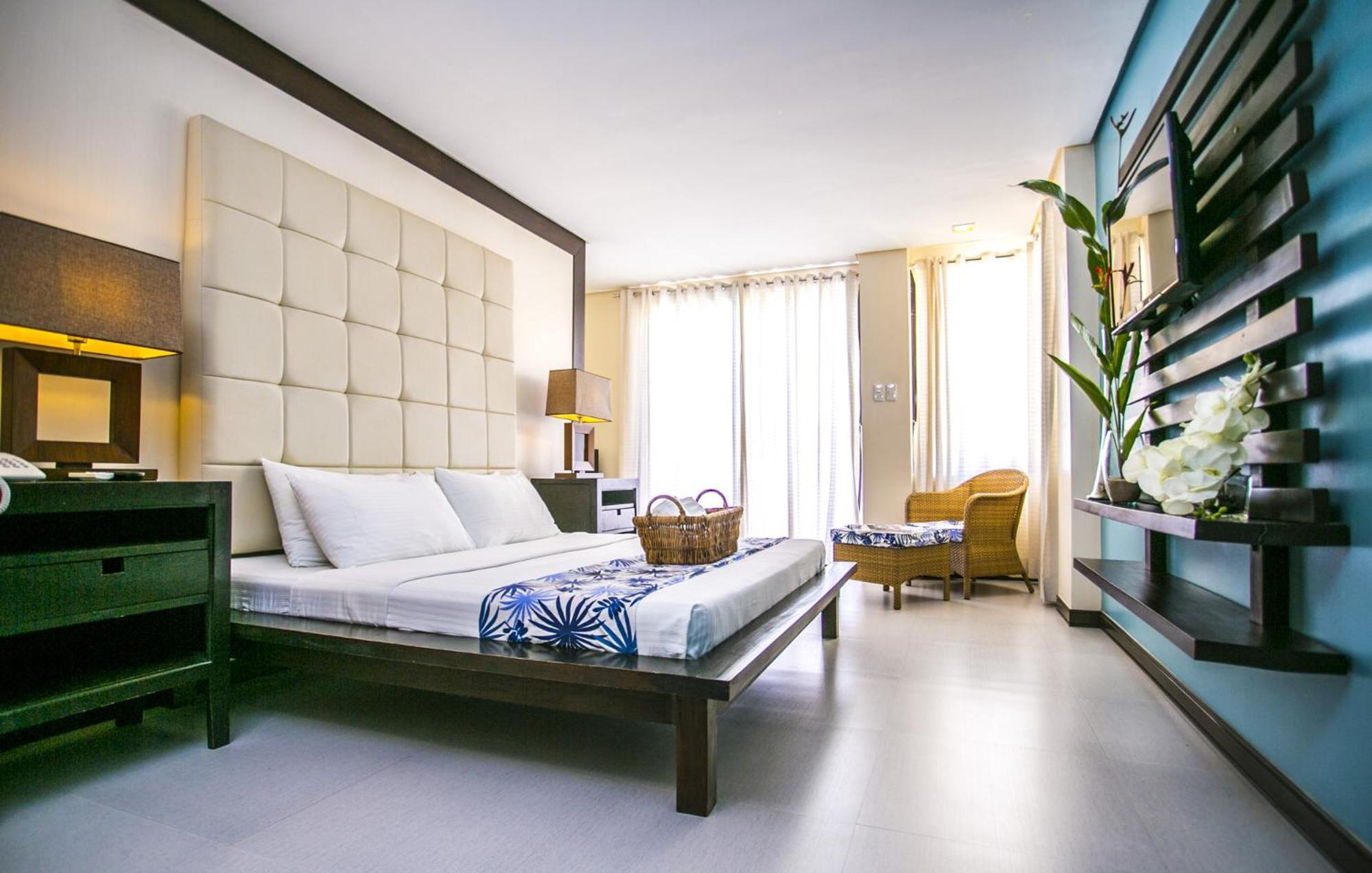 Puerto Del Sol Beach Resort And Hotel Club Bolinao Pangasinan Extérieur photo