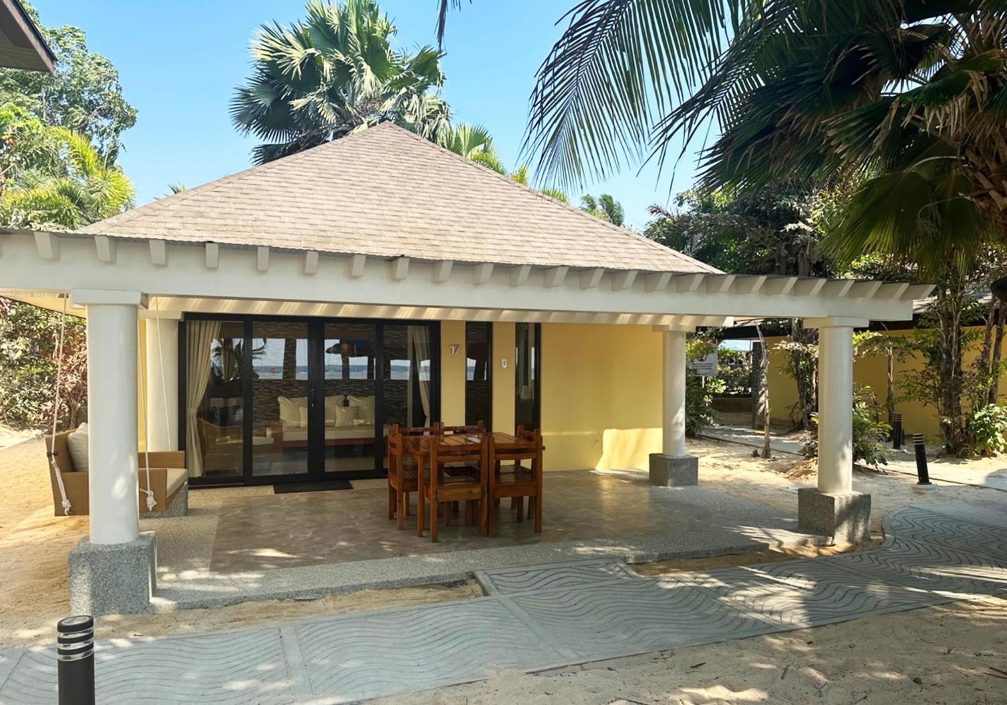 Puerto Del Sol Beach Resort And Hotel Club Bolinao Pangasinan Extérieur photo