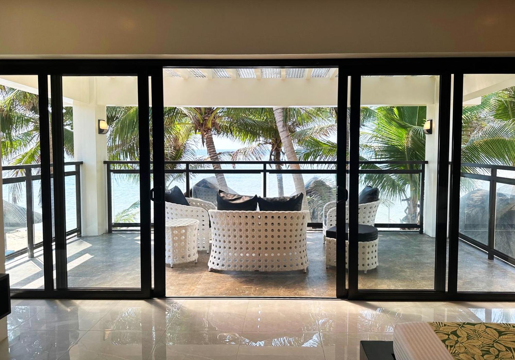Puerto Del Sol Beach Resort And Hotel Club Bolinao Pangasinan Extérieur photo