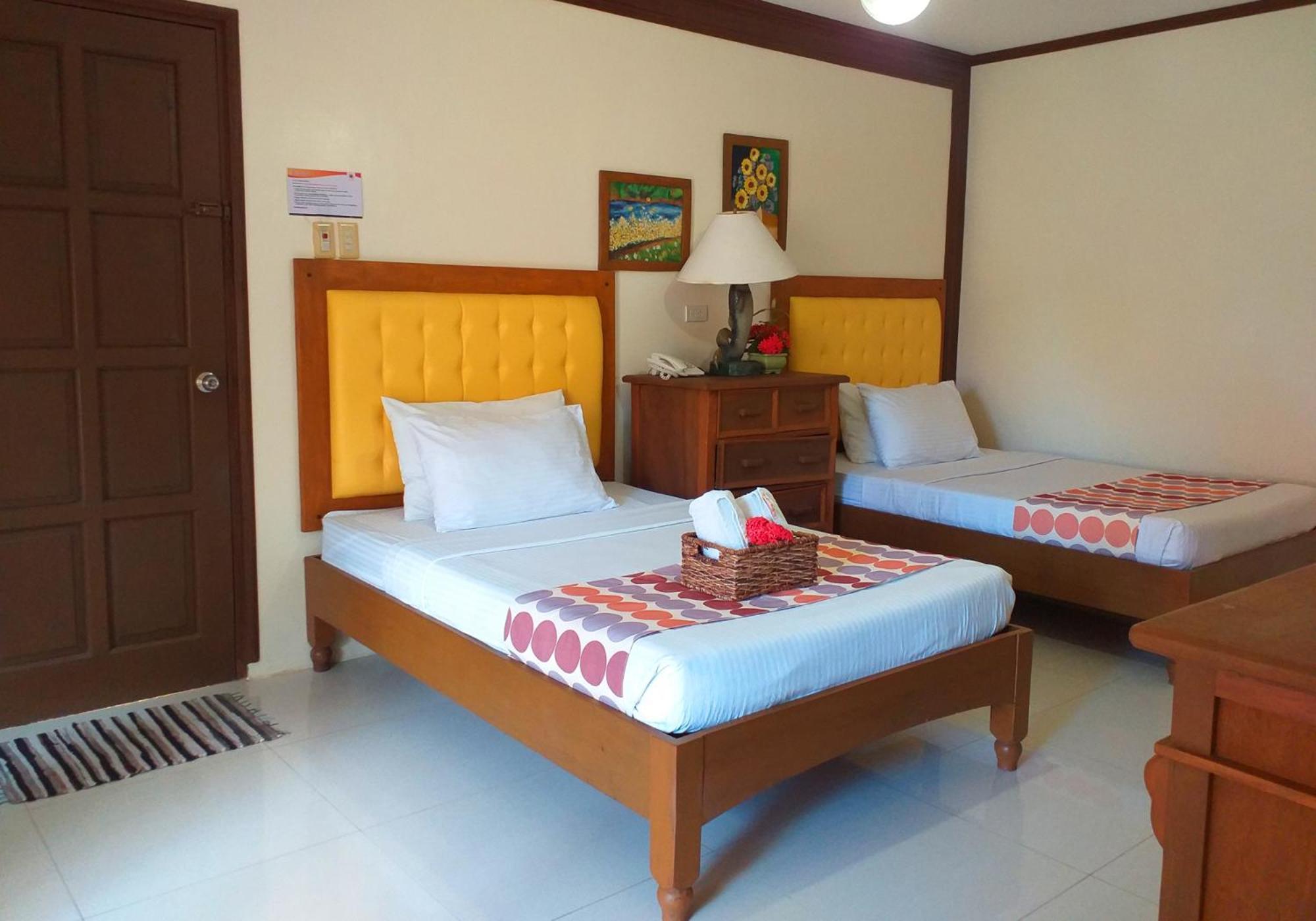 Puerto Del Sol Beach Resort And Hotel Club Bolinao Pangasinan Extérieur photo