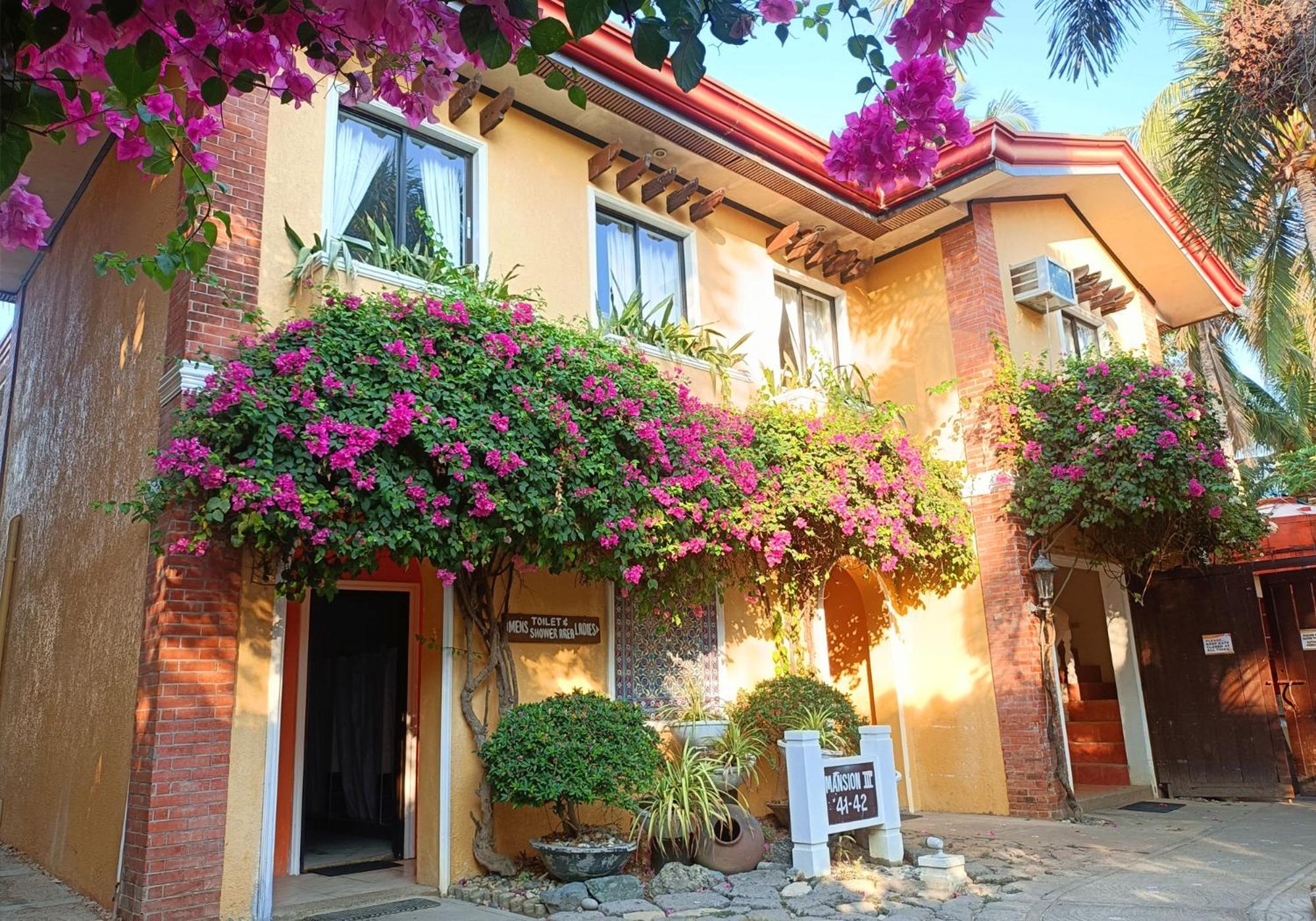 Puerto Del Sol Beach Resort And Hotel Club Bolinao Pangasinan Extérieur photo