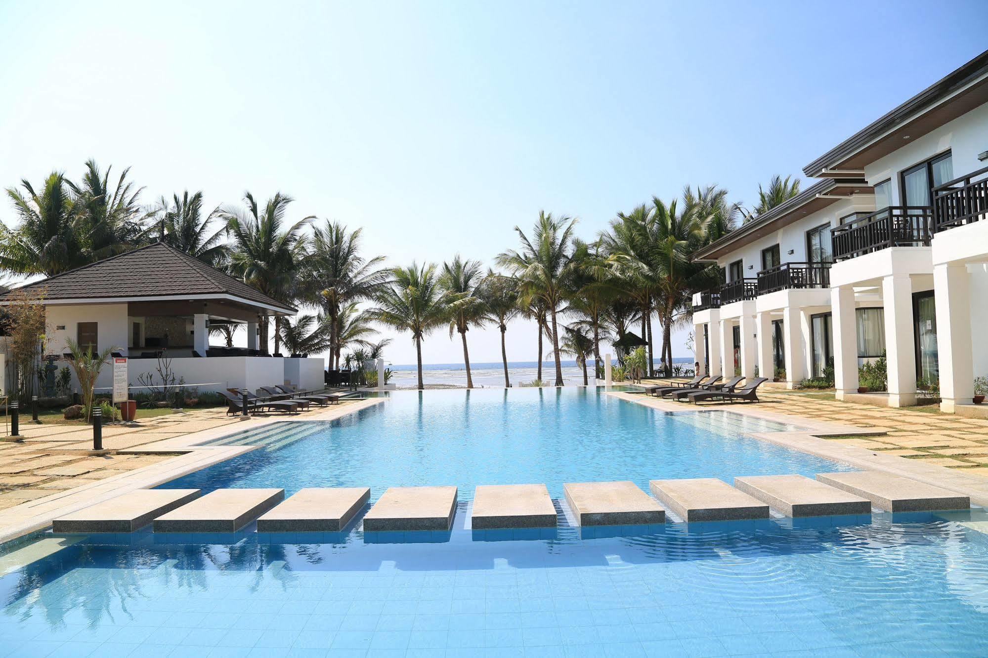 Puerto Del Sol Beach Resort And Hotel Club Bolinao Pangasinan Extérieur photo
